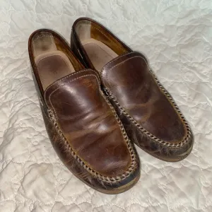 Frye &quot;Lewis Venetian&quot; Burnished Brown Driver Loafers in Size 9