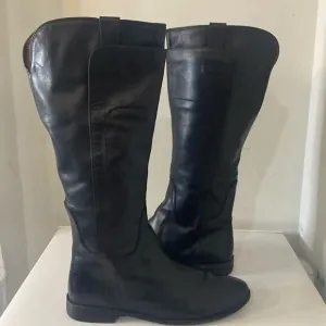 Frye black leather paigne tall women riding boots Sz 10