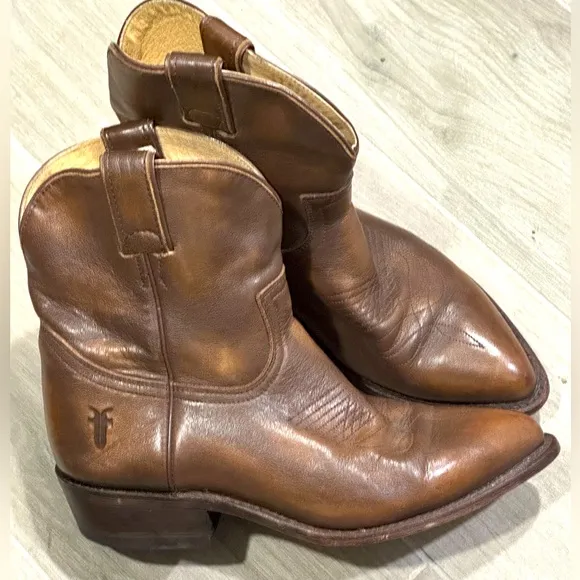Frye Leather Booties Size 7.5
