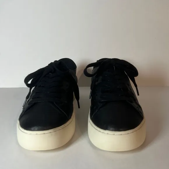 Frye Lena Low Lace Black Leather Fashion Low Top Sneakers, womens size 7. Laces