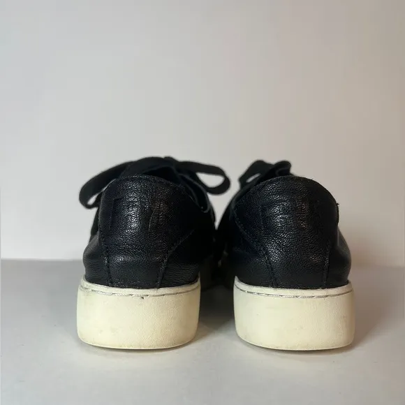 Frye Lena Low Lace Black Leather Fashion Low Top Sneakers, womens size 7. Laces