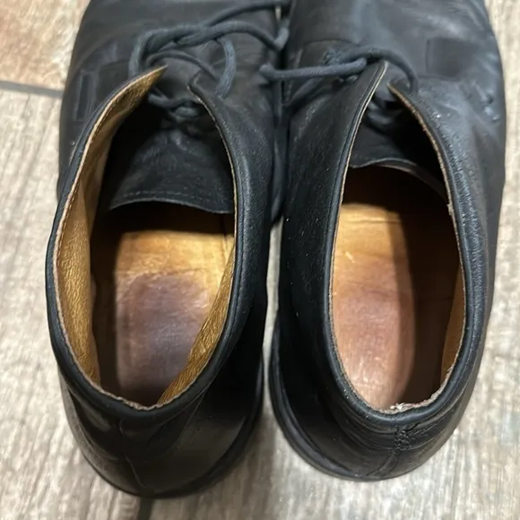 Frye Men’s Black Leather Chukka Boots‎