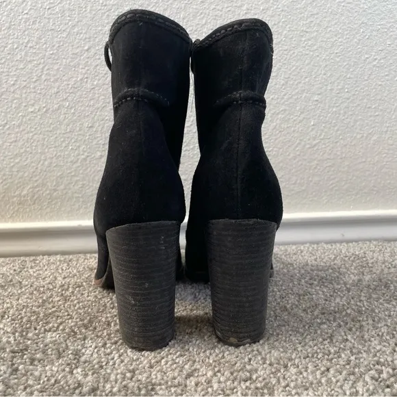 Frye Parker Moc Toe Short Ankle Boots Women's 9.5 M Black Waxed Suede High Heel