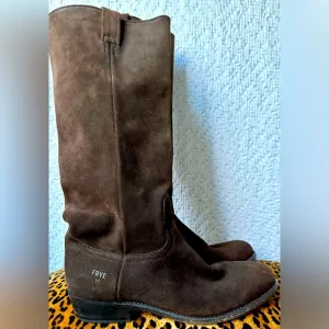 Frye Pull on Chocolate Suede Slouch Riding Boots SZ 9
