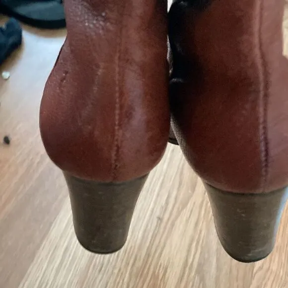 Frye Pull On Brown Boots Sz 7