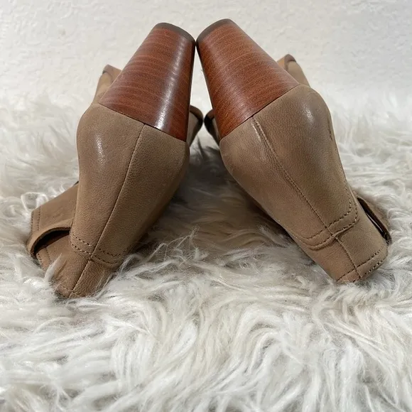 FRYE Reina Bootie 79258 Leather Brown Nubuck Slip On Ankle Booties Boots Sz 8.5