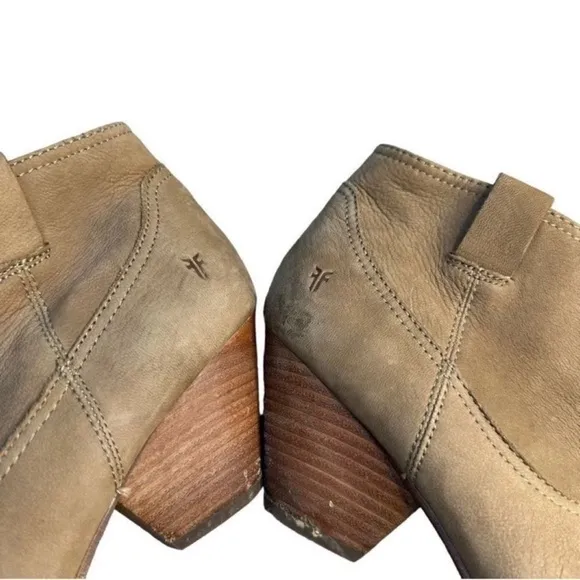Frye Rory Bootie Ash Nubuck Leather Western Ankle Boots Tan Brown Size 8.5