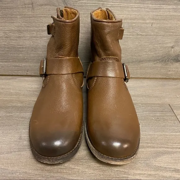 Frye | Tyler Engineer Boots Coganc Size 6 NWOT