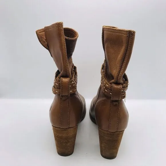 Frye Women’s Ankle Boot Tan Leather Slip On Classic Date Night Size 9.5 B