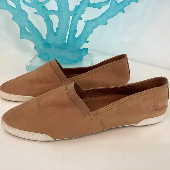 Frye Women’s Brown Leather Flats Loafers Sz 7.5