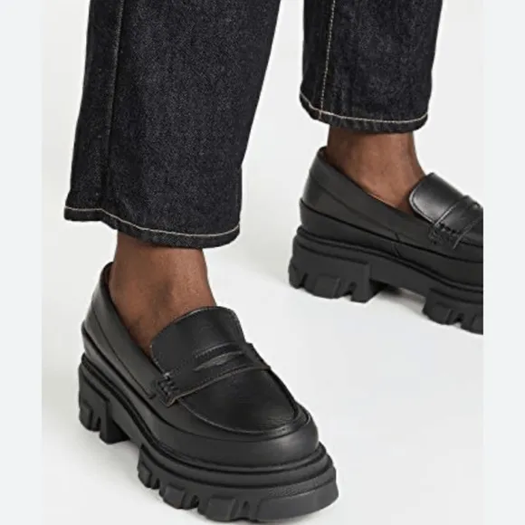 GANNI Black Leather Chunky Loafers size 10