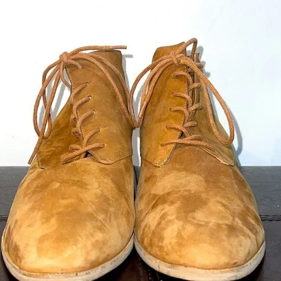 G.H. Bass &amp; Co. Camilla Tan Suede Heeled Ankle Boots Sz 10