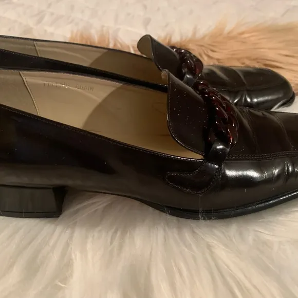 GIANNETTI BROWN LEATHER LOAFERS.