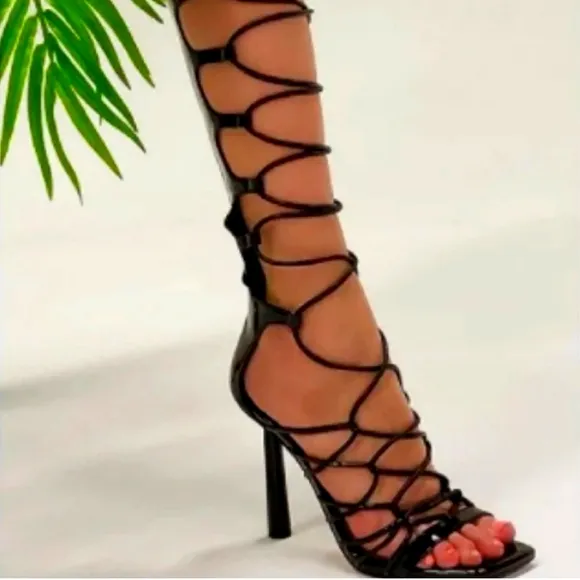 Gianni Bini Rydelle Gladiator Patent Leather Knee High Sandals Heels NEW Summer