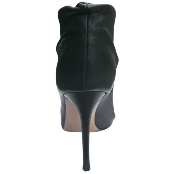 Gianvito Rossi Ankle Bootie Boots Ruched Black Leather Stiletto Heels Size 6 M