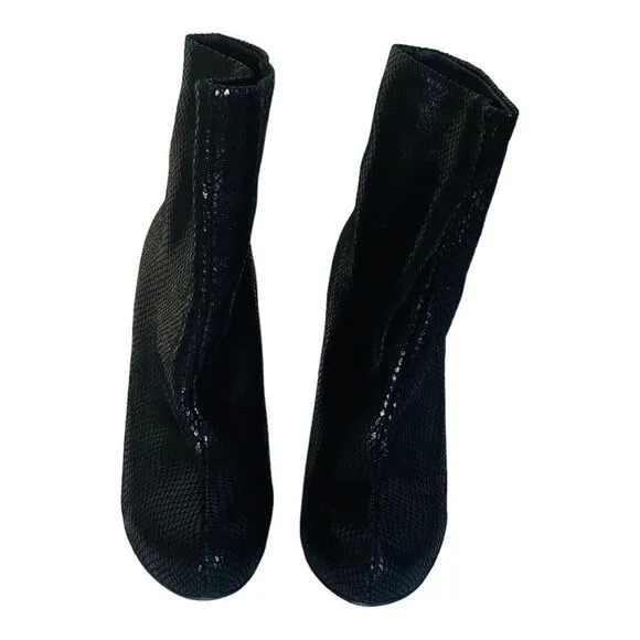 Givanno Sunita Black Snakeskin Textured Leather Pull On Ankle Boots Sz 10 NIB