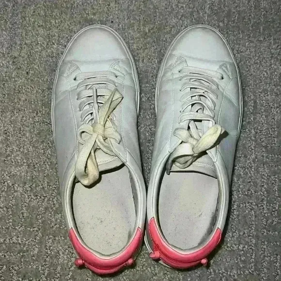 GIVENCHY PARIS FASHION SNEAKERS