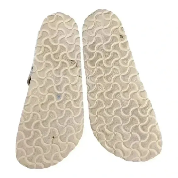 Gizeh Vegan Thong Sandals by Birkenstock - Summer Floral Rose - Summer Chic