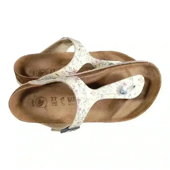 Gizeh Vegan Thong Sandals by Birkenstock - Summer Floral Rose - Summer Chic