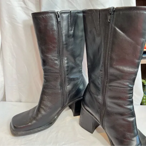 Glacee vintage Black Leather Women's Boots size 8.5