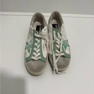Golden goose women’s shoes size 37 (6.5)
