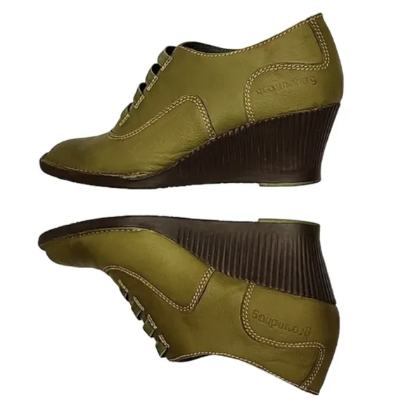 Groundhog Portugal Olive Green Leather Booties 37 7 Wedge Boots Heels Oxfords