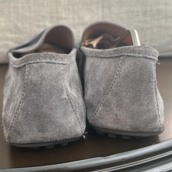 Gucci Gray and Red Loafers with Classic Design