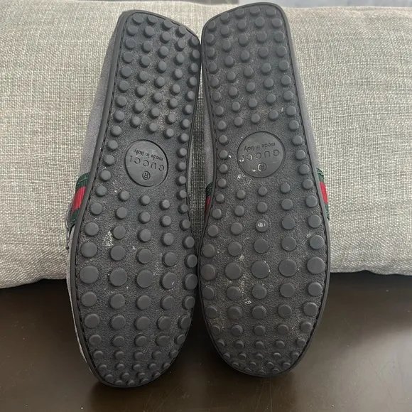 Gucci Gray and Red Loafers with Classic Design