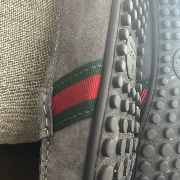 Gucci Gray and Red Loafers with Classic Design