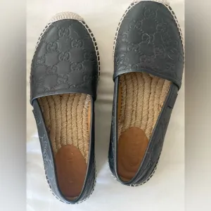 Gucci leather and twine loafers