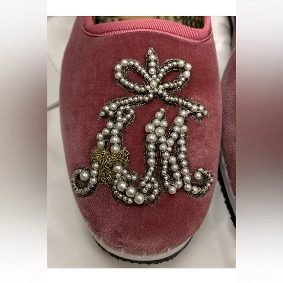Gucci Pink Velvet Loafers with Metallic Embellishment