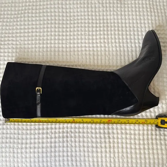 Gucci Vintage Black Heeled Boots Classic Design - Beautiful