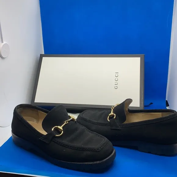 Gucci vintage Horsebit black leather loafer 6 1/2 B