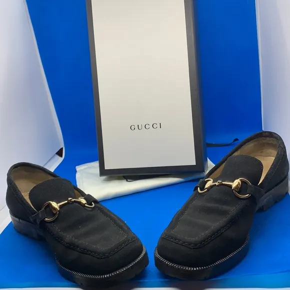 Gucci vintage Horsebit black leather loafer 6 1/2 B