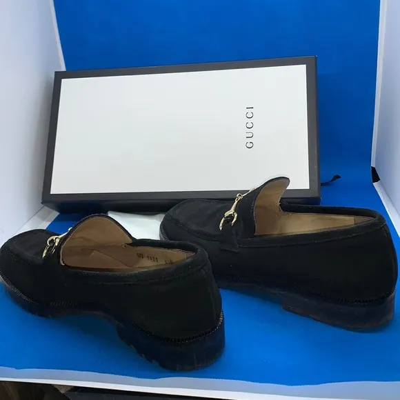 Gucci vintage Horsebit black leather loafer 6 1/2 B