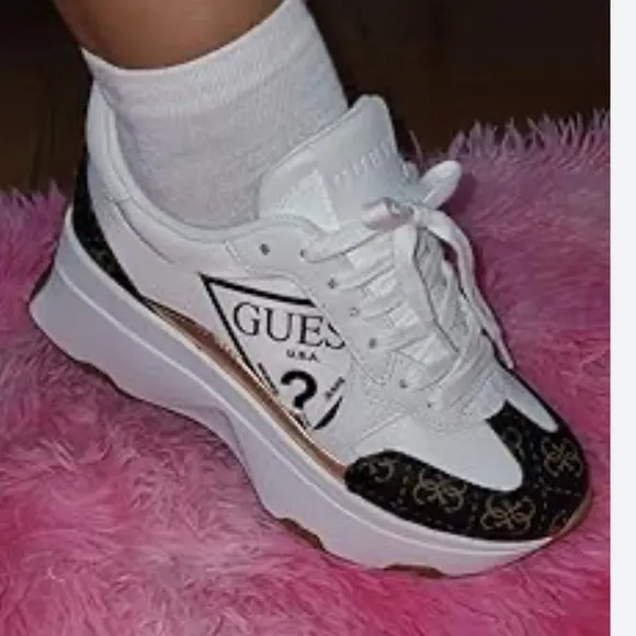 GUESS Calebb Fashion Sneakers