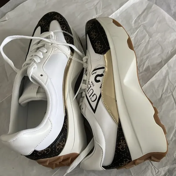 GUESS Calebb Fashion Sneakers