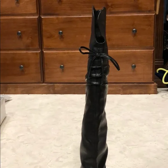 Guess over the knee pull on boots