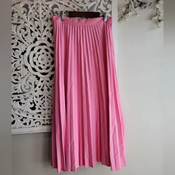 H&amp;M HOT PINK A-LINE PLEATED SIDE ZIPPER MIDI SKIRT WOMEN'S SIZE 8