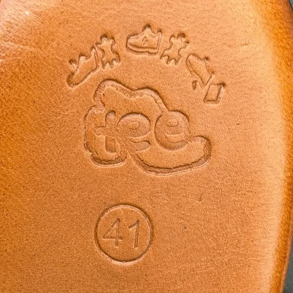 Hee Leather‎ Asymmetrical Sandals