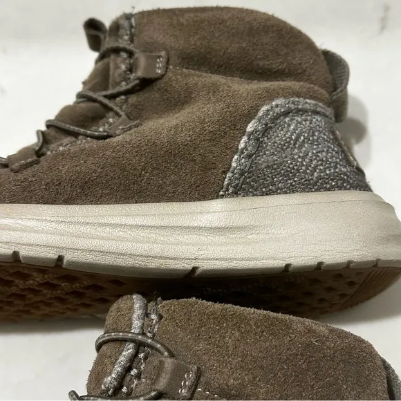 Hey Dude Eloise Suede Womens Boots Size 6 Slip On Fossil Brown Moccasin Style