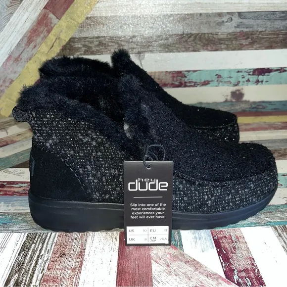 Hey Dude NWT Women’s Denny Sparkling Black Slip-on Ankle Boots Pull Tab Heel 10