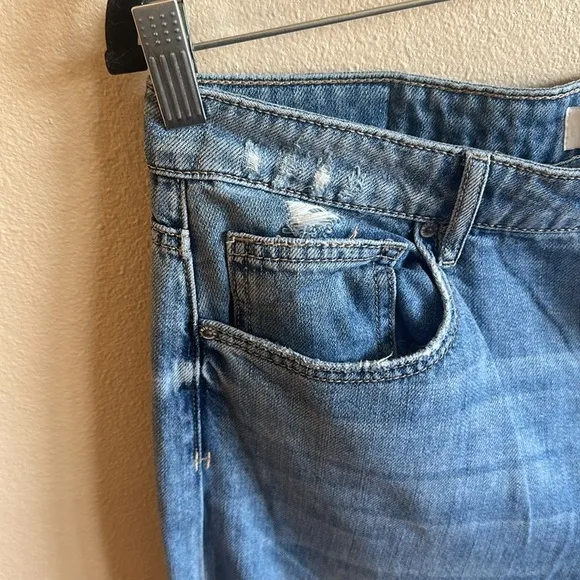 Hidden Khalia Wide Leg Jean Medium Wash Destroyed Knee Womens Size 31