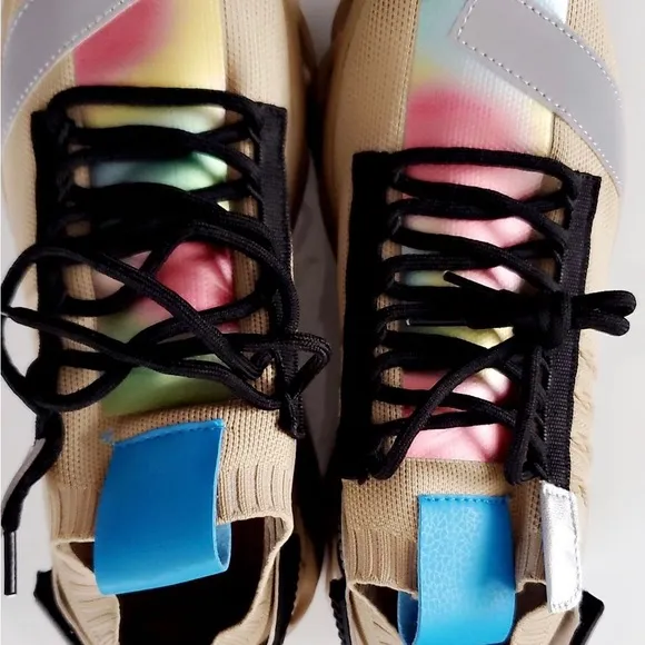 High Fashion Men’s Sneakers | NIB | Available in 3 Colors | Various Sizes