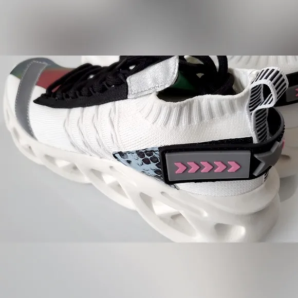 High Fashion Men’s Sneakers | NIB | Available in 3 Colors | Various Sizes