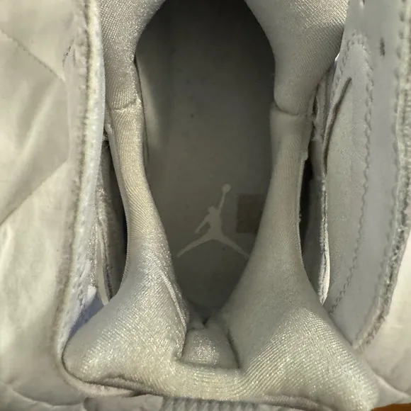 Host Pick 🥳 EUC Air Jordan 7 Retro 23 White/Metallic Silver Men’s Size 9