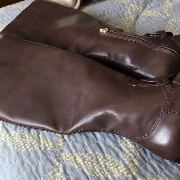 🌺HP🌺 “Miller “ Pull-On Tall Brown Leather Boot