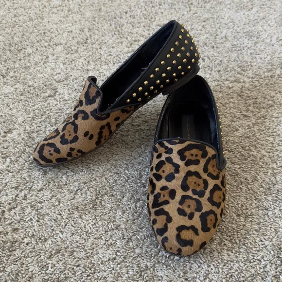 HTF Steven by Steve Madden women’s Studded Calf hair Leopard Loafers mules sz 8