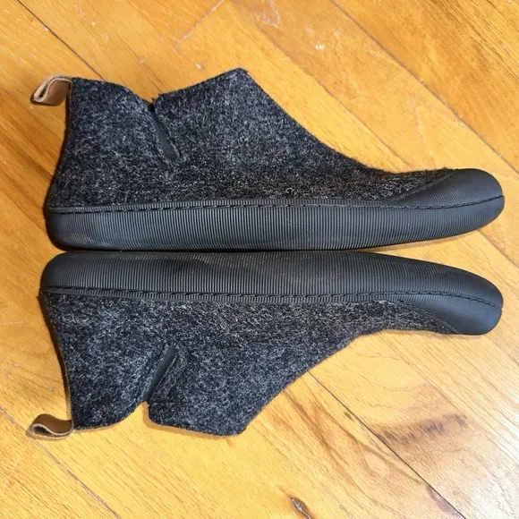 Huckberry Greys Wool Indoor Outdoor Slipper Boots Men's US 9 Charcoal Slip On