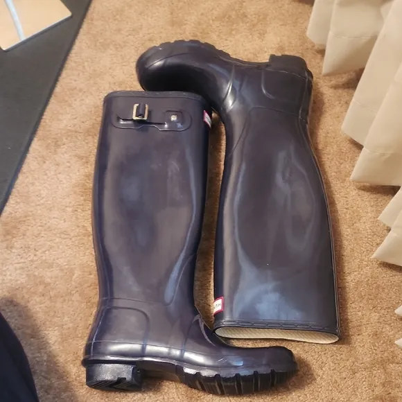 Hunter Original Gloss Tall Rain Boots Size 7M/8F